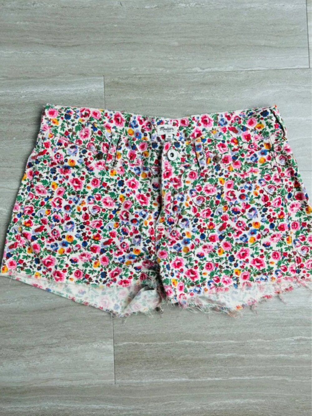Madewell Floral Cut-Off Shorts | Size 24 (00)